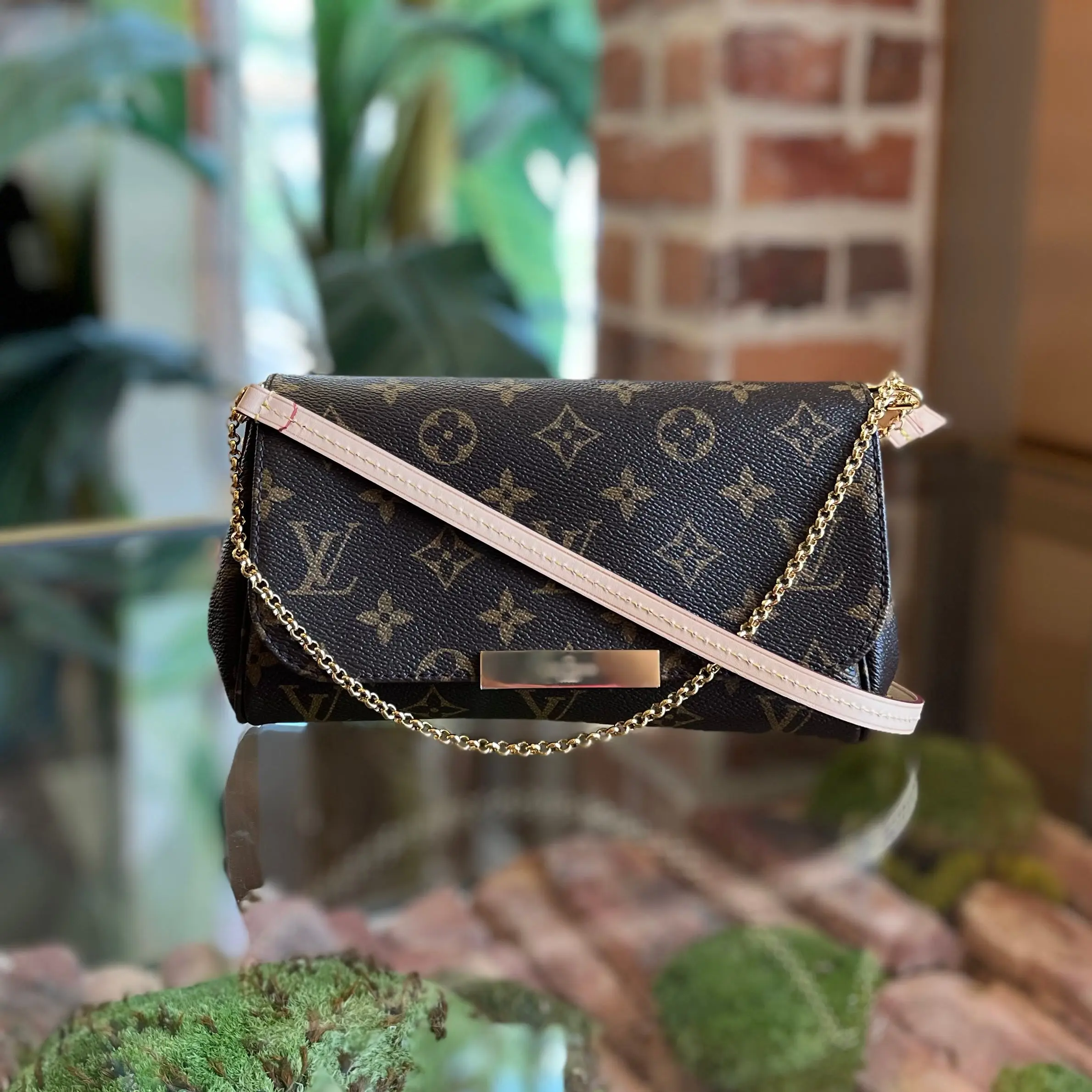 Pre-owned Louis Vuitton canvas Crossbody Bags Favorite Brown Monogram Crossbody