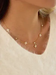Ladies Necklace White Zircon Four Leaf Clover Pendant Stainless Steel 18k Gold Plated Anti Allergy Classic Style Charming Party And Gathering Jewelry