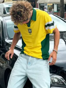 Vintage Brazil National Team Style Polo Jersey for Men, Yellow Green Striped Short Sleeve Shirt with 5-Star Emblem, Breathable Sportswear for Football Fans and Daily Wear, Sports Tops