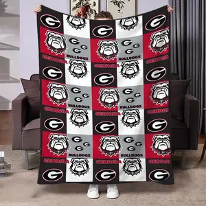 Georgia Bulldogs Chess Print Blanket, Soft Skin-Friendly Throw, Suitable for Bedroom Office Car, Hand Washable
