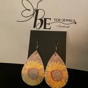 Leather earring