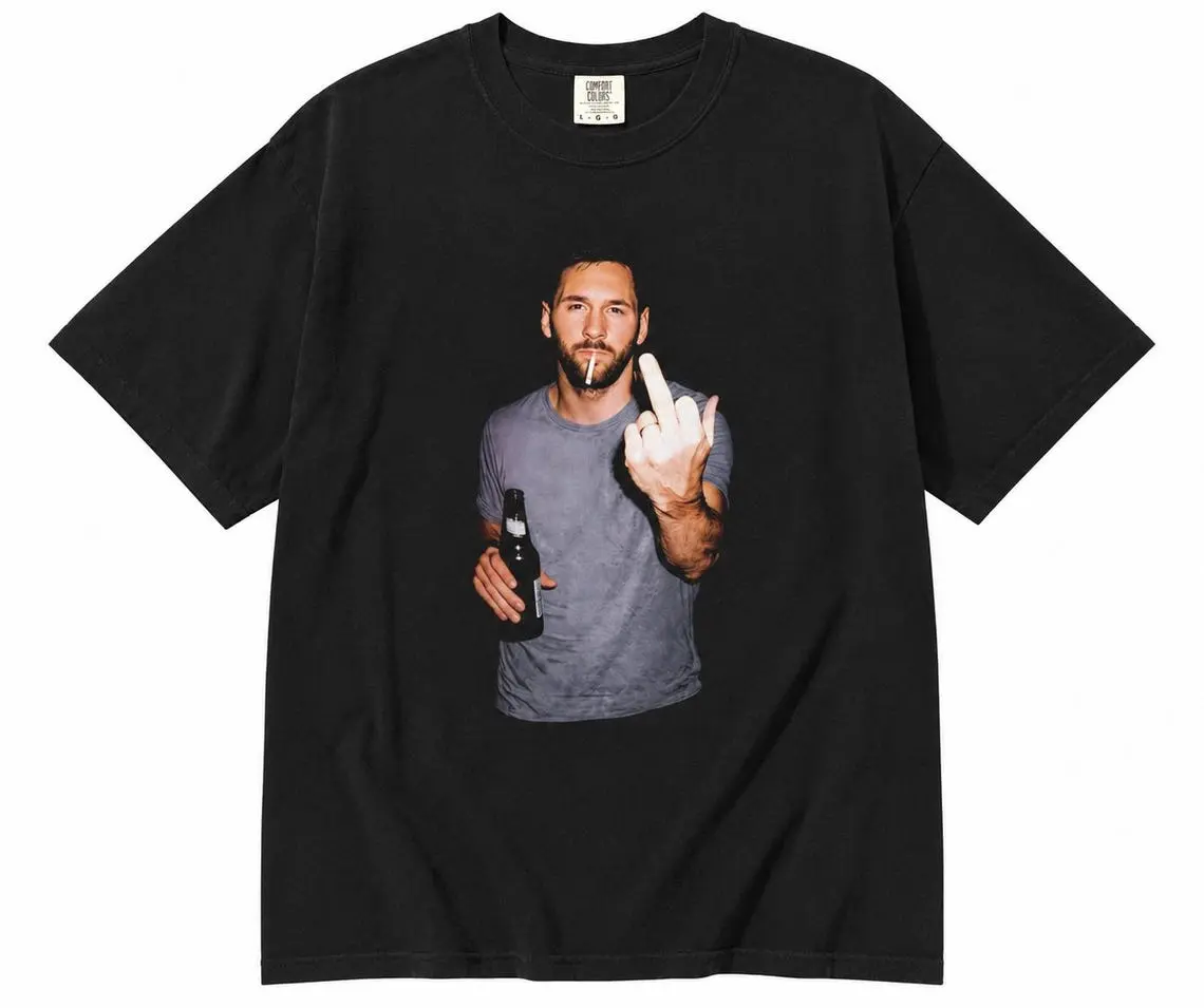 Messi tee, Messi tshirt, comic tshirt, Comfort Colors, Messi middle finger, argentina players t-Shirt