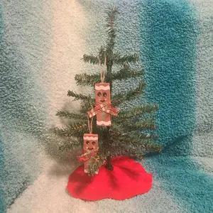 Gingerbread Man Christmas Tree Ornament