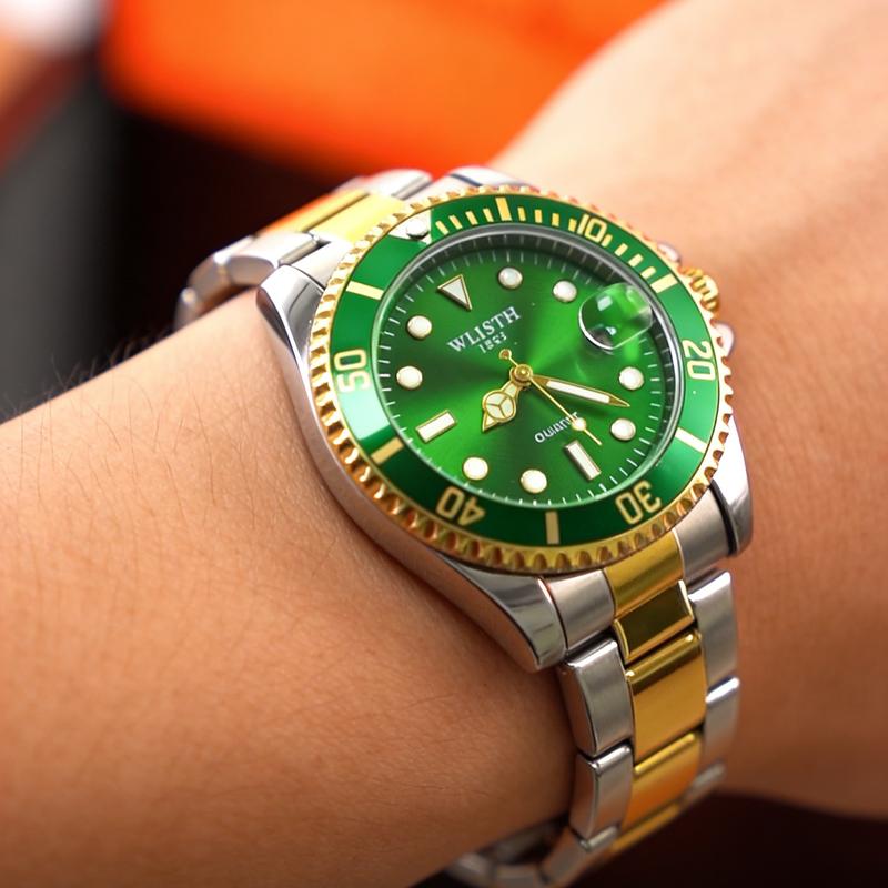 Men's Pro Diver Quartz Watch with Stainless Steel Strap - green Dial & Gold Accents - Durable & Stylish Timepiece