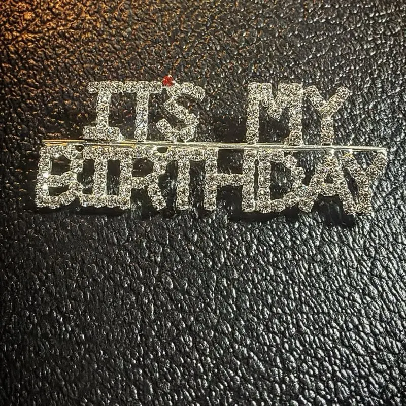 "Its My Birthday" & "Grad" Brooch - Sparkling Rhinestone Design for Special Occasions