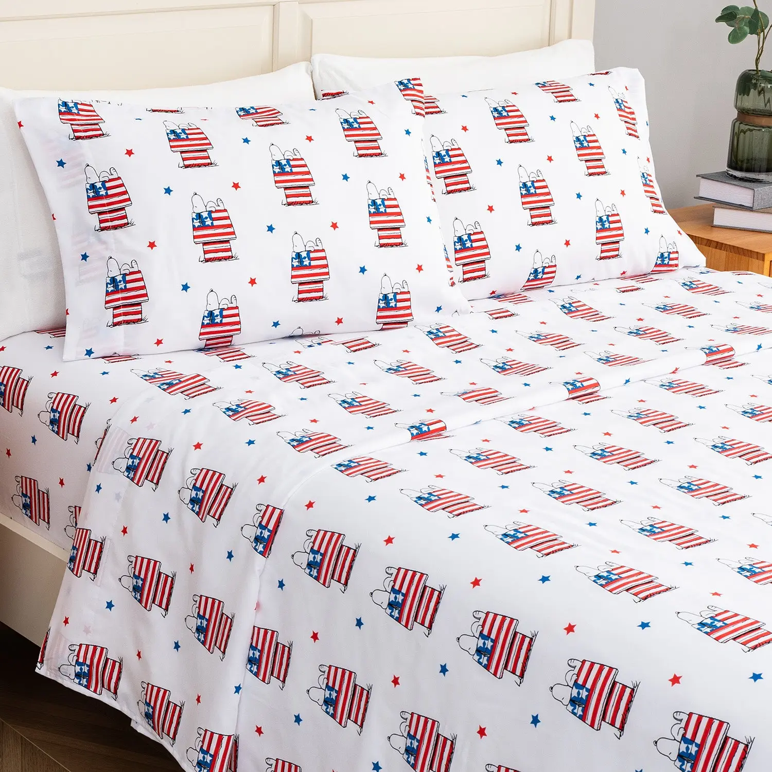 Berkshire Peanuts Microfiber Sheet set
