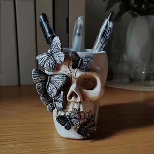 Halloween Butterfly Skull Resin Craft Pen Holder, Desktop Decoration Ornament, Unique Halloween Decorative Item, Perfect for Tabletop Display