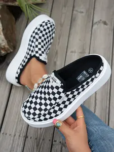 2026 Women's new styles: brown, black, gray, green. pink, leopard print. colorful. milk-colored. black and white. thick-soled mules. large size, comfortable, casual, slip-on design. suitable for school/vacation. Casual Fashion Shoes