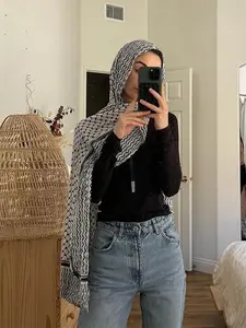 Ladies Floral Print Chiffon Hijab, Arab Scarf Dubai Headscarf, Fitted Casual Style, All Seasons Wear, Perfect for Abaya & Veils