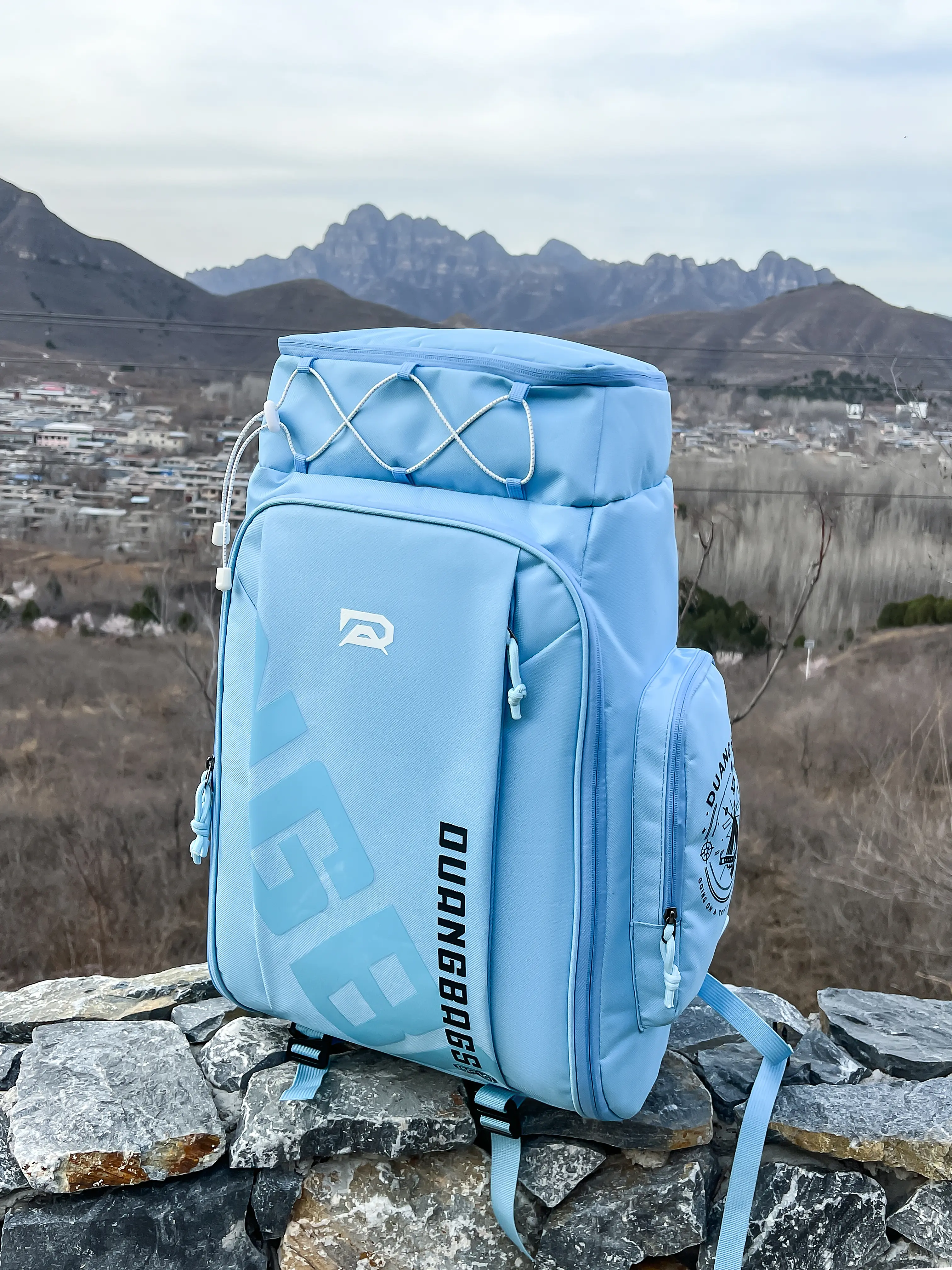 Outdoor Functional Sports Large-Capacity Travel Bag, Skateboard Backpack, College Student School Bag, High Quality Multi-Functional Backpack