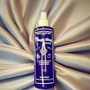 Magic Bling Jewelry & Glass Cleaner – 32 oz (Professional Technology Formula)