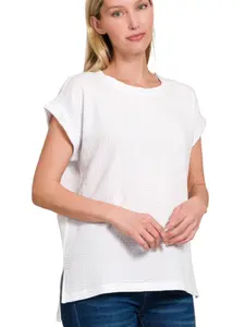 ZENANA WHITE DOUBLE GAUZE ROUND NECK FOLDED SHORT SLEEVE TOP