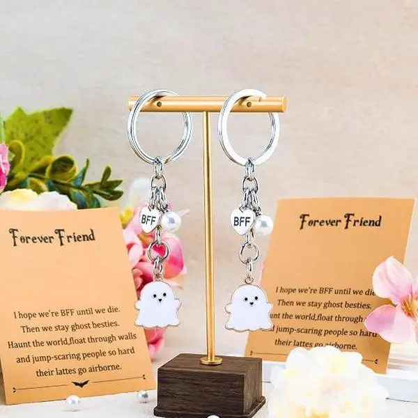 Halloween Fall Gift Ghost Keychain Funny Best Friend Keychains for Birthday Halloween Cute Ghost Keychains for BFF Bestie Spooky Basket Stuffers for Women Boo Basket Stuffers for Adults Teens Horror Keychain