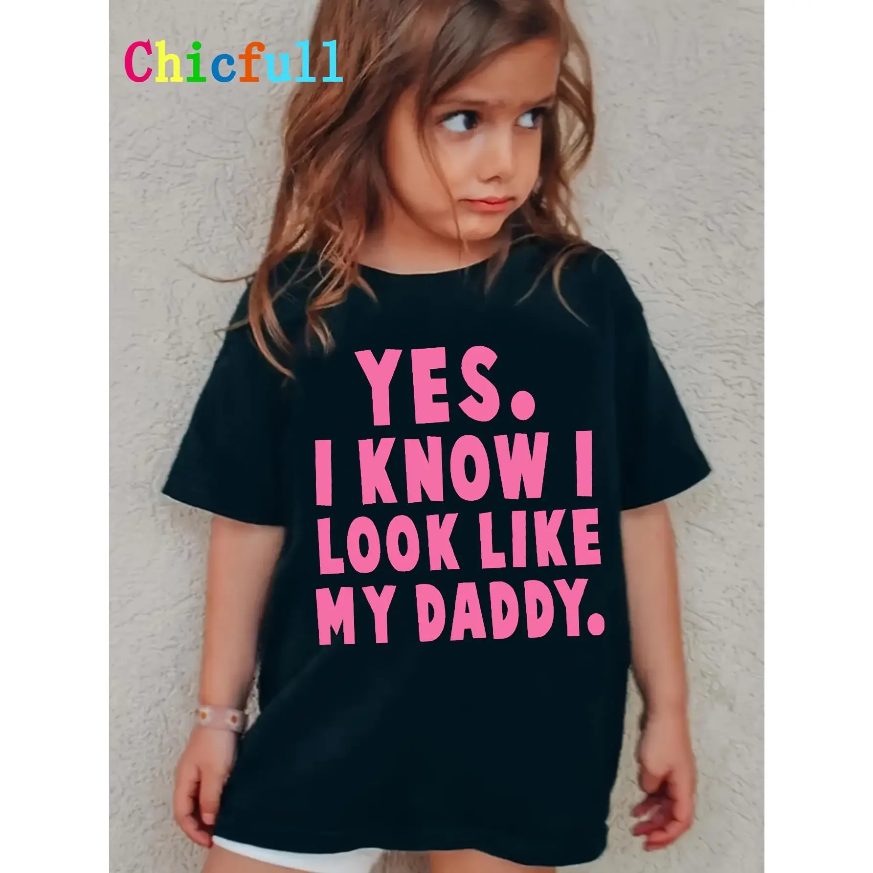 Chicfull Girls' "Yes, I Know I Look Like My Daddy" T-Shirt, Casual Crew Neck Knit Top with Pink Letter Print, Polyester 100% Slight Stretch, Spring/Su