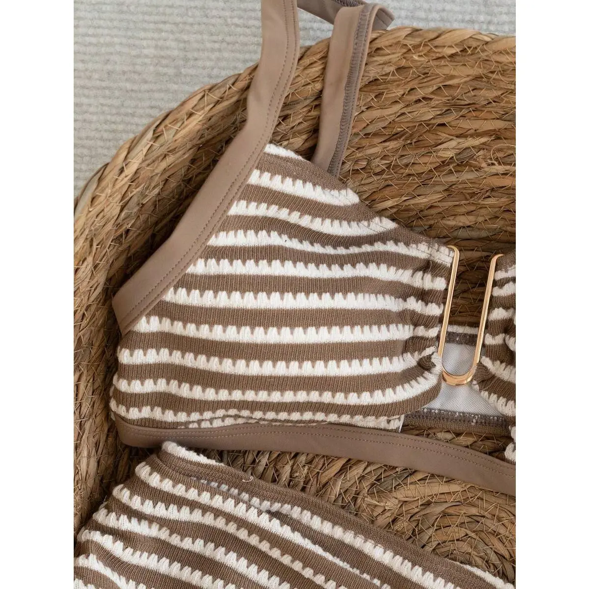 Ciel Fashion Swim 2026 Spring/Summer Brown Thick Strap Adjustable Gold U-Shaped Decor High Waist Sequin Design Women Elegant Bikini Swimwear 2-Piece Set Ciel Fashion Swim 2026 Spring/Summer Brown Thick Strap Adjustable Gold U-Shaped Decor High Waist Sequin Design Women Elegant Bikini Swimwear 2-Piece Set