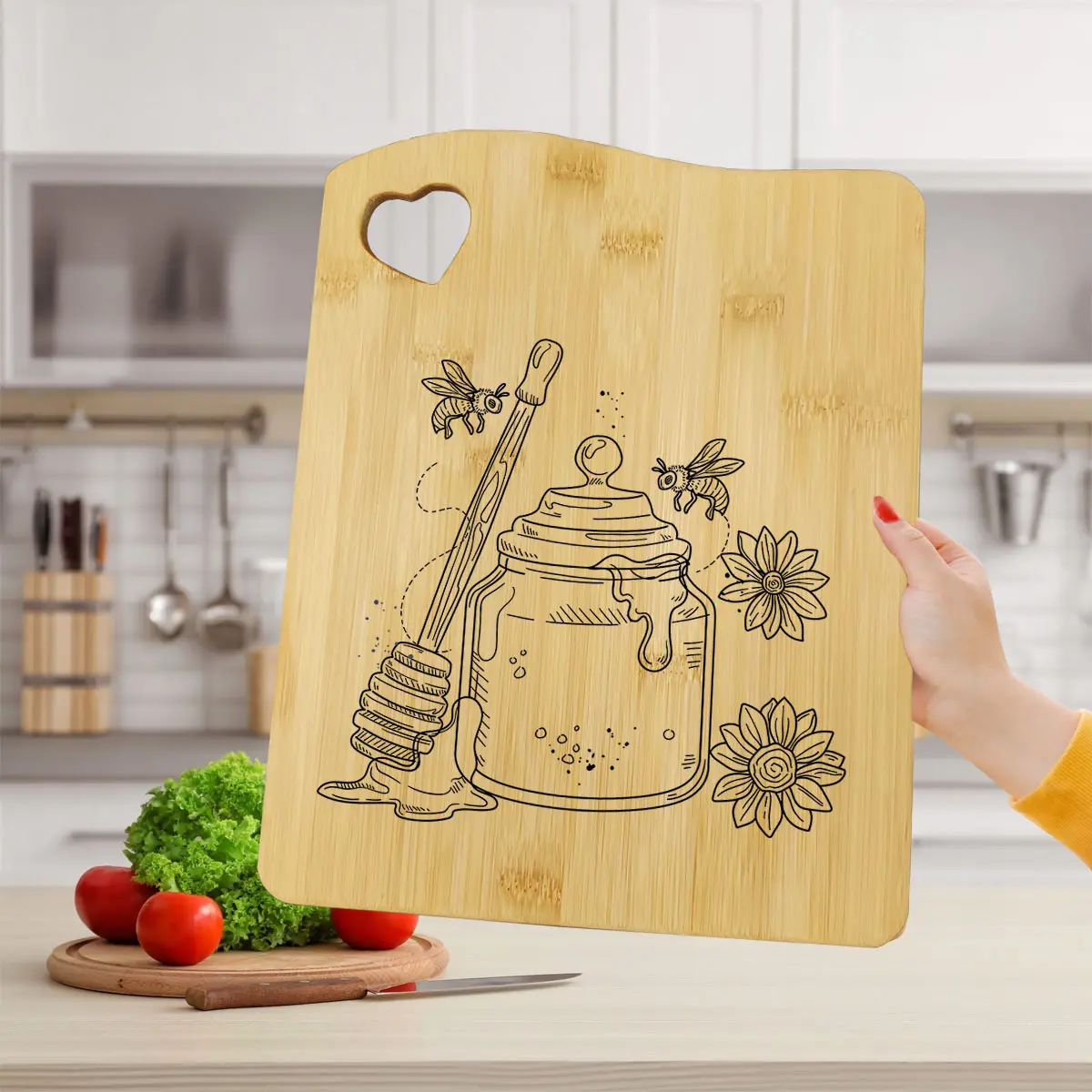 1 PC Animal Theme Cutting Board, Bee Collecting Honey Pattern Cutting Board, Interesting Bamboo Cutting Board, Love Handheld, Creative Mother's Day Gift