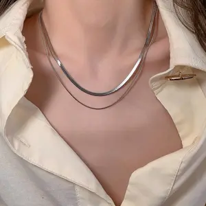Titanium Steel Does Not Fade! Double Layered Snake Bone Thin Necklace For Women, High-end And Sweet Cool Collarbone Chain