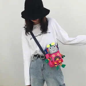 Whimsical Robot Cartoon Shoulder Bag — Unique Stylish Versatile Crossbody Bag, Phone & Coin Purse for Girls
