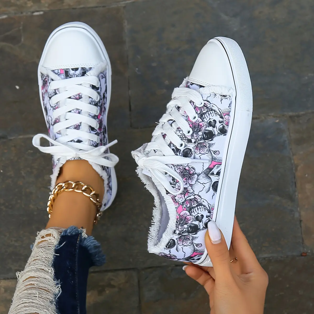 Women's Skull Print Canvas Sneakers, Trim Lace Up Low Top Shoes, Casual Lightweight Walking Trainers/k