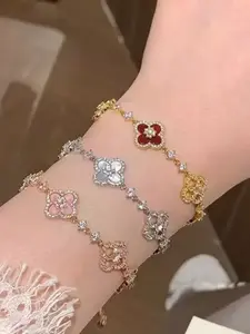 New Bracelet Shining Natural Color Beimu Hollow Lucky Clover Pulling Handle Decoration for Women's Niche Light Luxury Hand Accessories