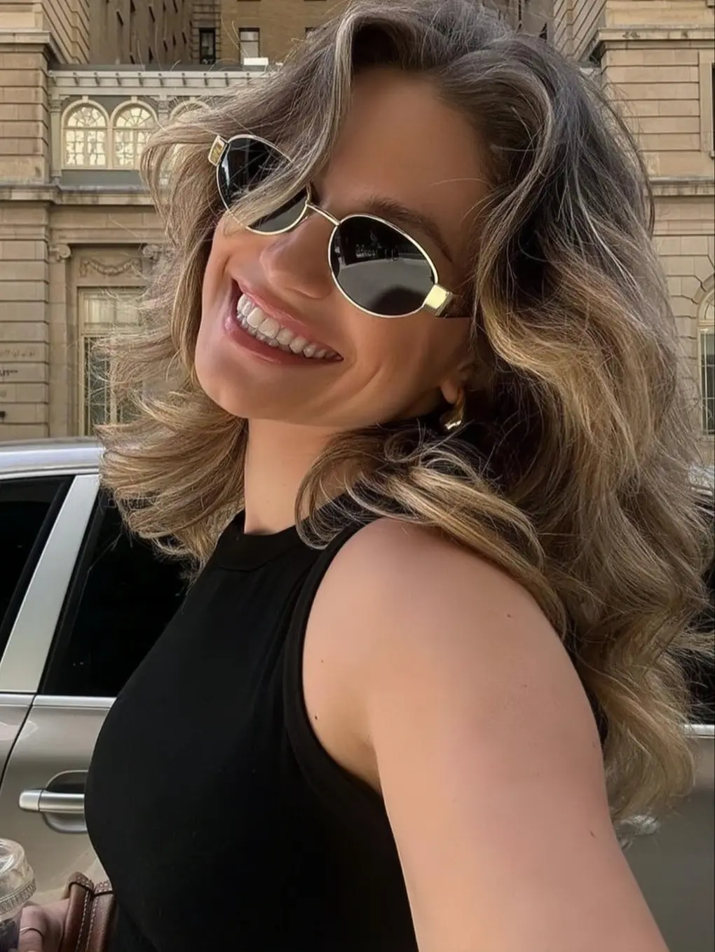 Retro Oval Polarized Sunglasses for Women UV400 Protection Trendy Shades Amazon.com: SOJOS Retro Oval Polarized Sunglasses for Women  main image 2