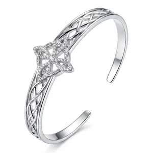 ixluck Witches Knot Bracelet for Women Pagan Wiccan Magic Knot Bracelet