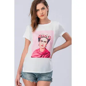 White Frida Khalo Graphic Print Tee, Summer Short Sleeve Cotton/Poly Top for Women
