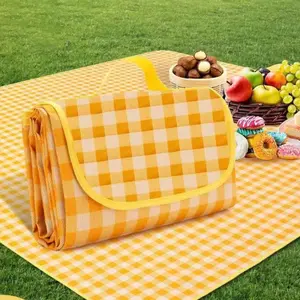 Outdoor Picnic Mat Waterproof Anti-Mold Portable Spring Travel Rug Style Camping Blanket BBQ Mat, Durable & Easy Carry Design, Plaid Mat