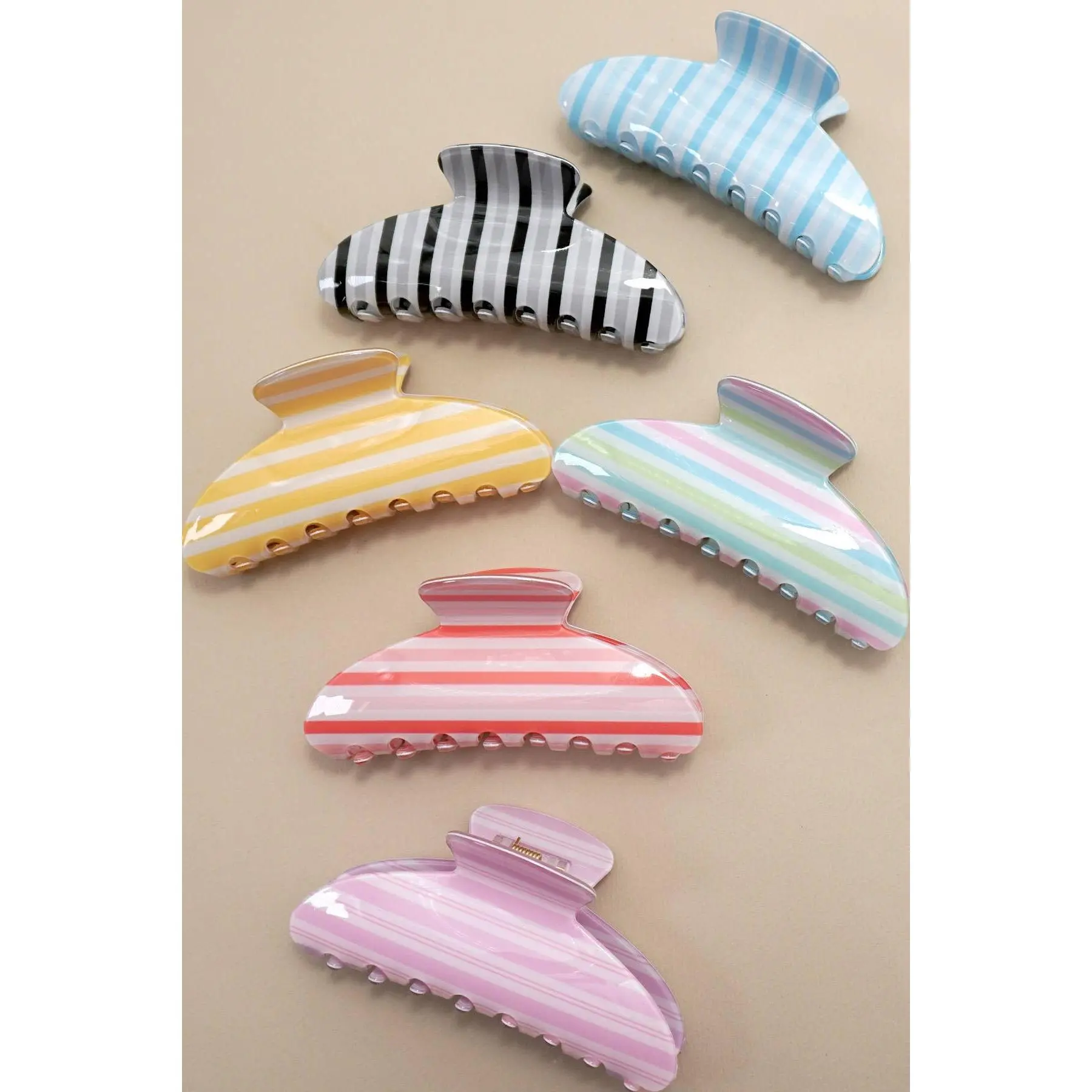 Oval Stripe Hair Claw Clip