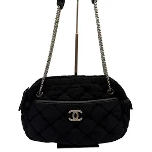 Pre-owned CHANEL Black Quilted Nylon Silver Chain Casual Shoulder Crossbody Bag
