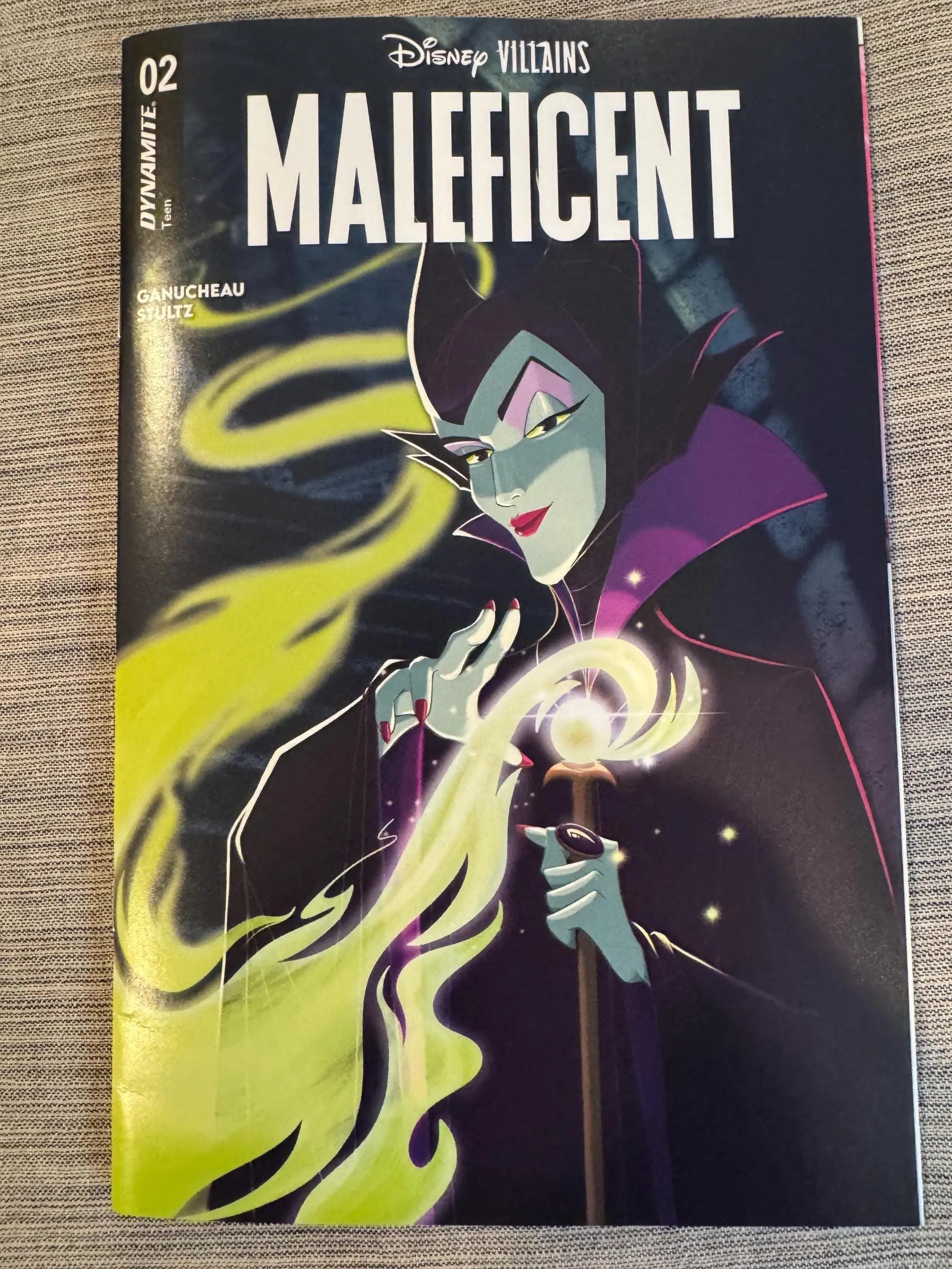 Disney Villains: Maleficent VOL. 2 #2 Exclusive Comic with cover created by Karen Hallion