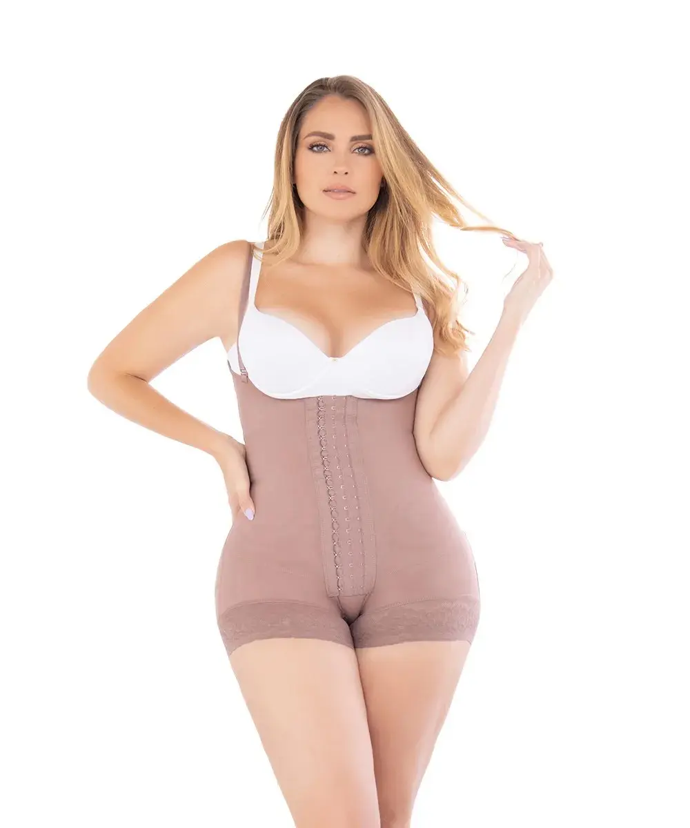 Faja Moldeadora Reductora Slimming Shaping Girdle - Tummy Tuck Faja Colombiana for Women with 3-Level Fastening System & High Compression for Post-Surgical Use