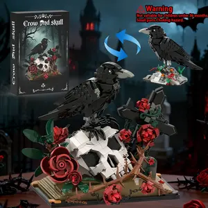 Horror Gothic Raven Theme Skull Rose Flower Bouquet, Scary DIY Decoration Block, Perfect for Thrilling Gothic Gifts & Collection
