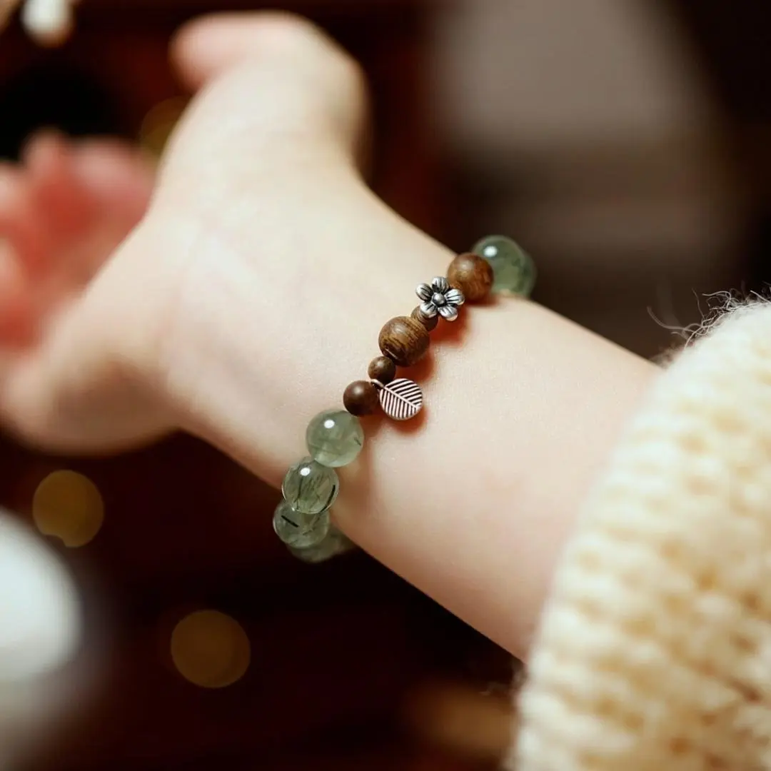 7A Green Rutilated Quartz Green Crystal Bracelet with Agarwood Beads & S925 Silver Charms, Single Strand Zen Wrist Accessory, Natural Stone Wood Bead Bracelet for 6.7 Inch Wrist Daily Wear