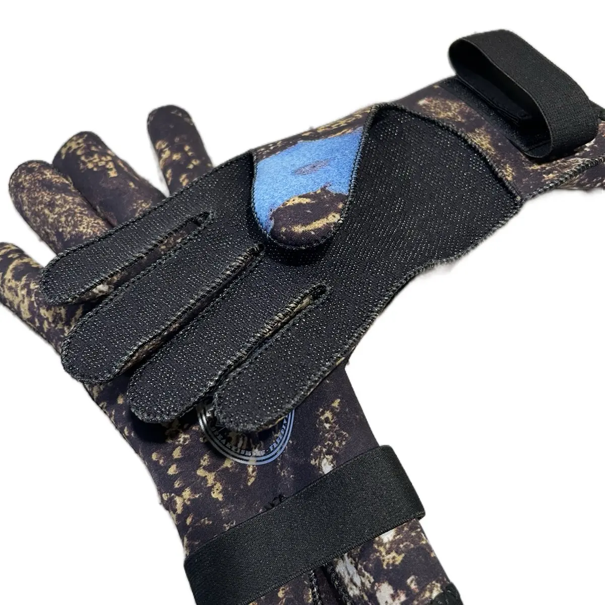 Thefishfinblades camouflage spearfishing gloves