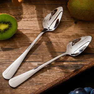 Stainless Steel Grapefruit Spoon Set, Durable Kitchen Utensils, Serrated Edge  & Thick Gauge Handle, Ideal for Kiwi/dessert/apples/citrus Fruits