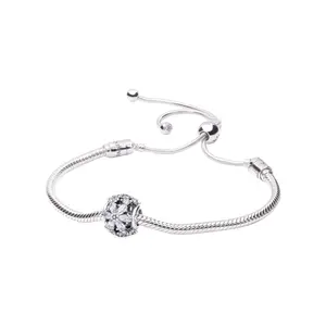 Pandora Sparkling Herbarium Bracelet Gift Set B801982-28