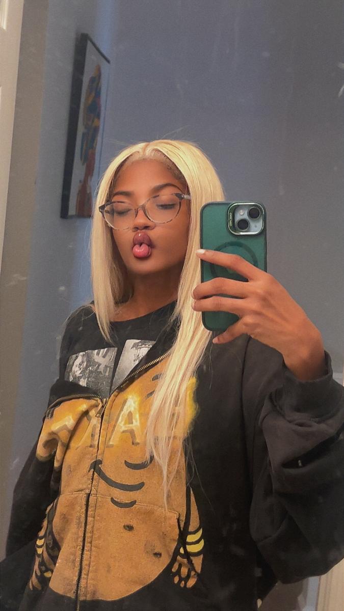 Item: 13x6 Body Wave Blonde, 30"