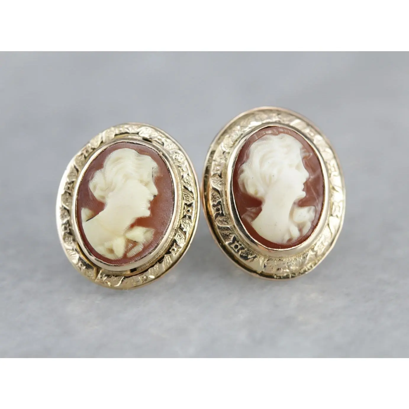 Vintage Cameo Stud Earrings