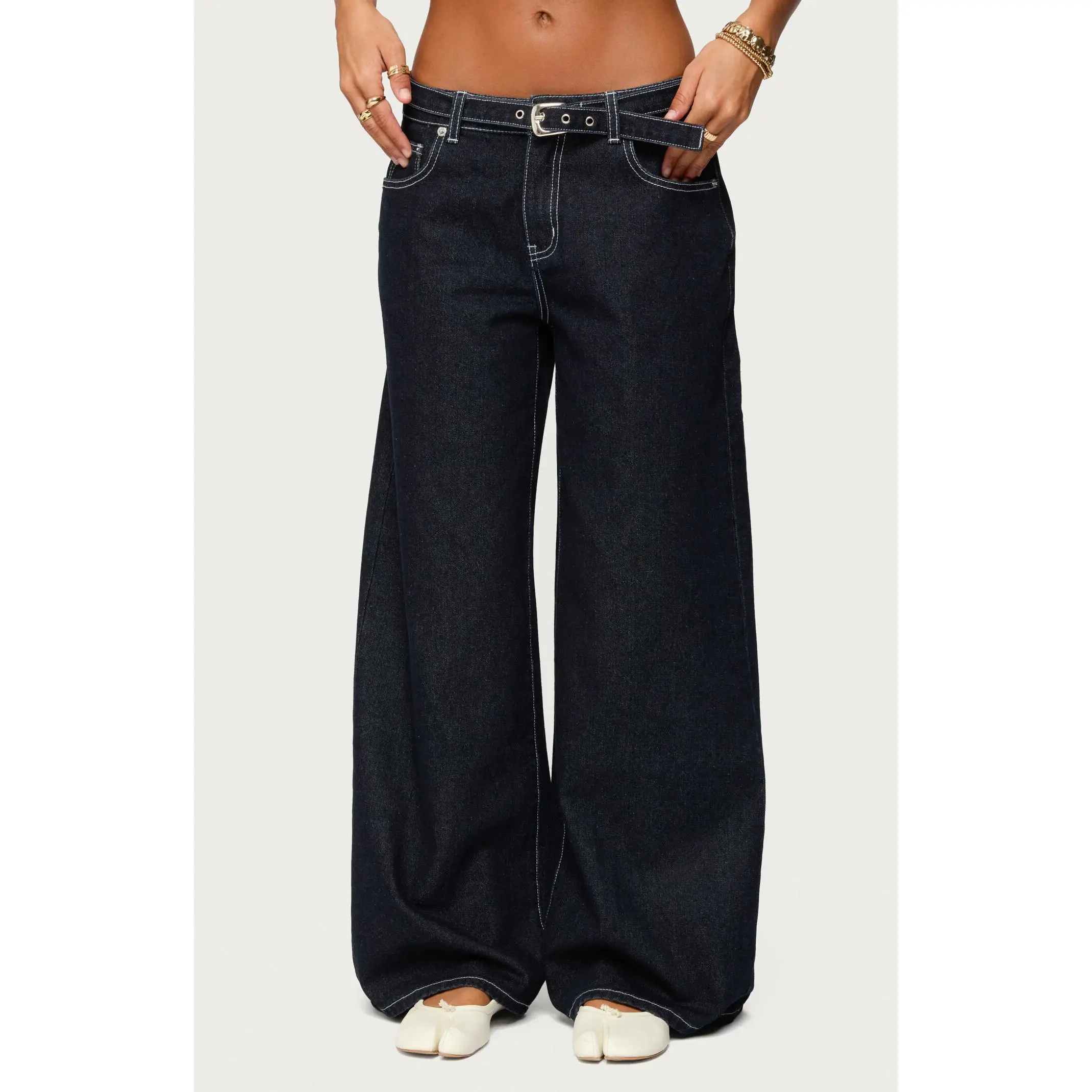 Edikted Women's Karah Belt Low Rise Jeans