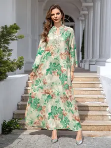 Elegant Dress with Embroidered Floral Pattern, Long Sleeve Loose Fit, Inspired by Middle Eastern Muslim Fashion, Floral Print Abaya, Perfect for Daily Wear