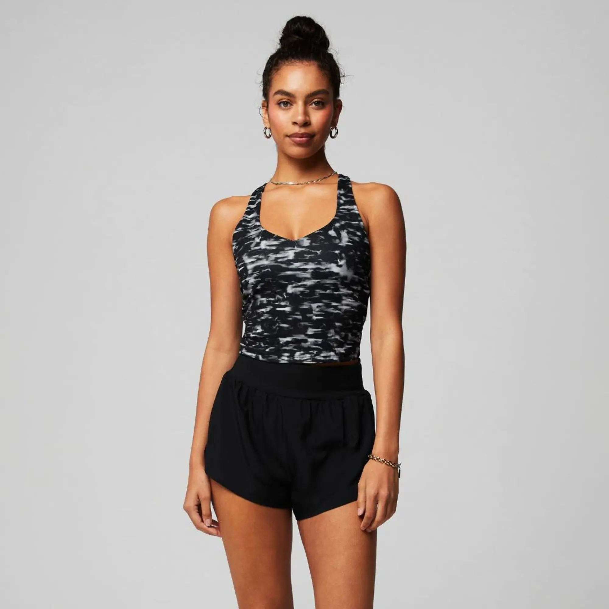 Fabletics Sunchaser Short 3"