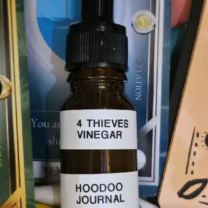 10 ml Four Thieves Herbal Vinegar For Protection - Hoodoo