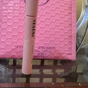 Product Review of VEYESBEAUTY Lash Bond & Seal - White 10ml for DIY Eyelash Long-Lasting Extensions Glue Makeup Cosmetic from P**e L**y