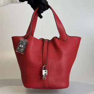 Pre-owned HERMÈS Taurillon Clemence Top Handle Bag Picotin Lock 22 Rouge Casaque with Silver Tone Hardware 13633682