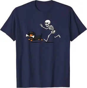 Funny Skeleton Chasing Dachshund Halloween Dog Mom Pet Lover T-Shirt
