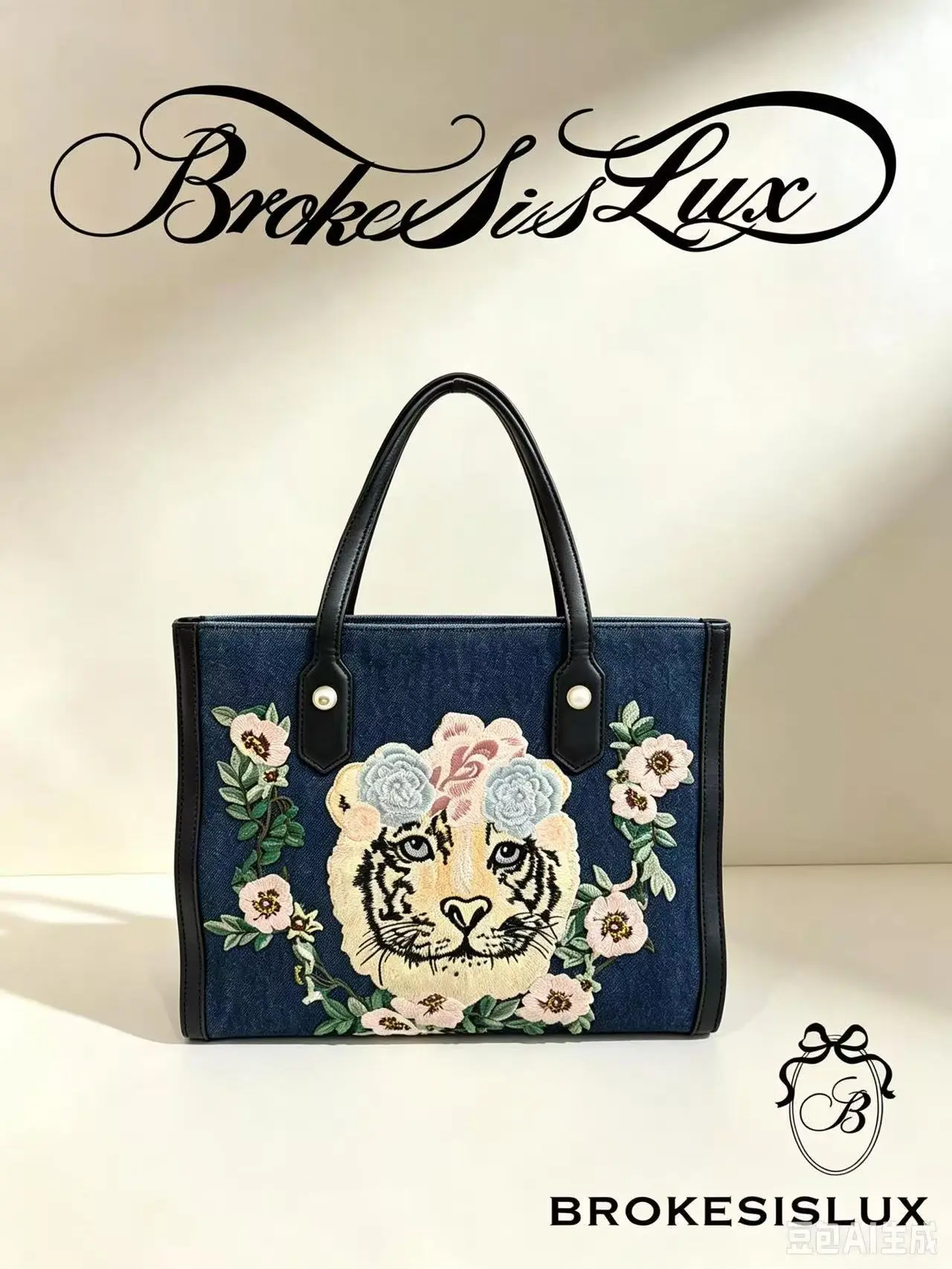 Pre-owned GUCCI Embroidered Tiger & Floral Denim Tote Bag with Black Leather Handles