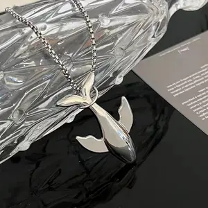 New fashionable, simple and personalized alloy whale necklace suitable for women's daily accessories, holiday gifts
