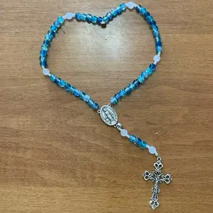 7in - 6MM Magnetic Rosary Bracelet - Transparent Blue & Solid White w/ Silver