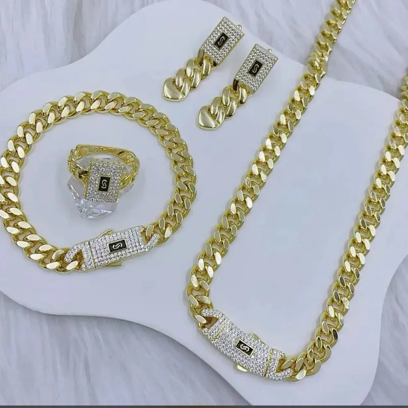 Set Mónaco oro laminado 14k Set Mónaco oro laminado 14k